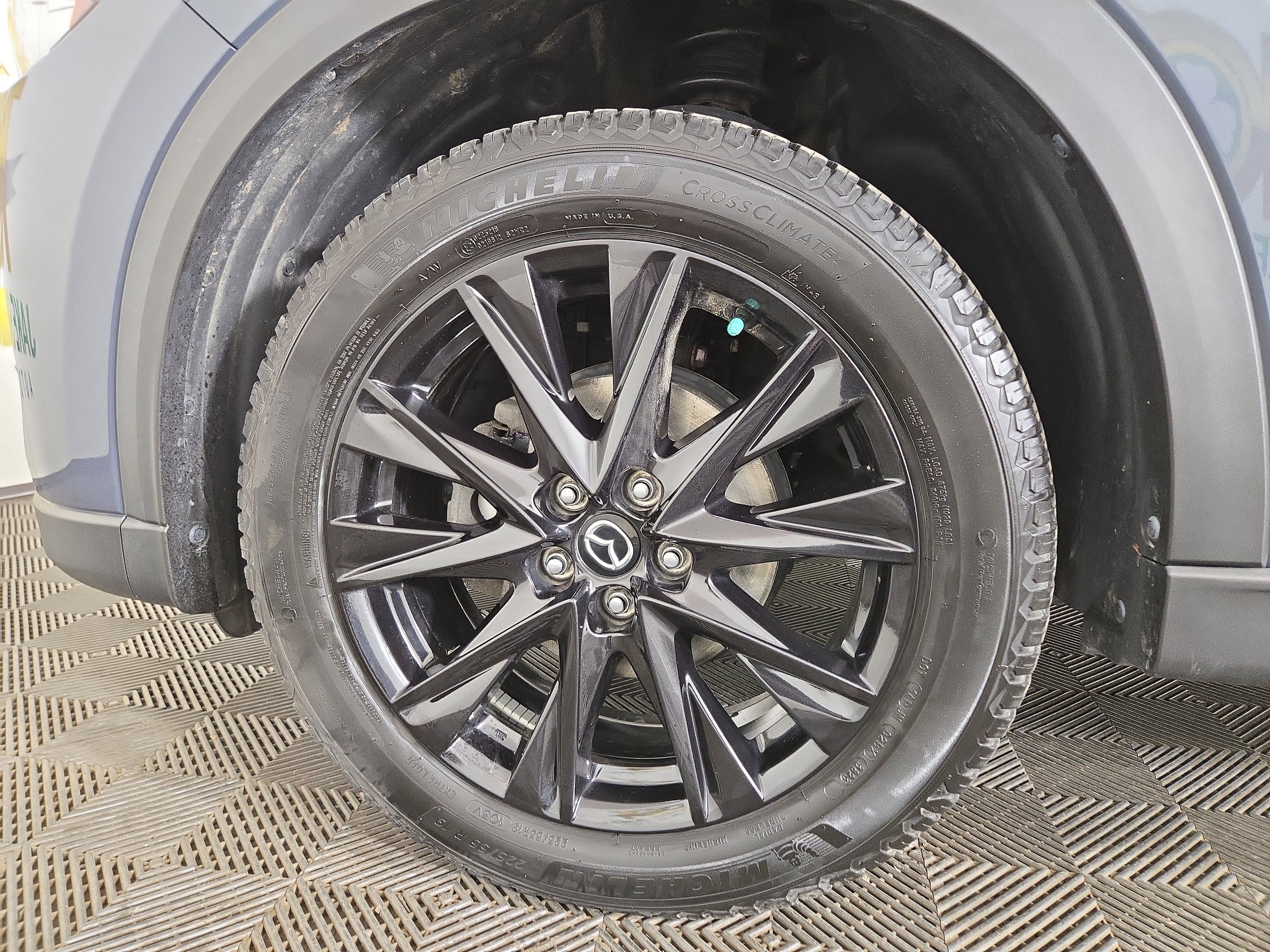 Used 2021 MAZDA CX-5 Carbon Edition image 36