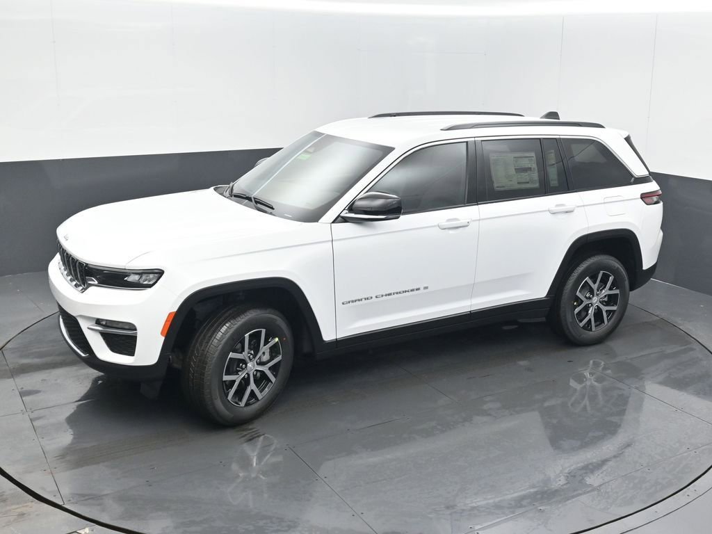 New 2025 Jeep Grand Cherokee Limited w/ Trailer Tow Package image 41