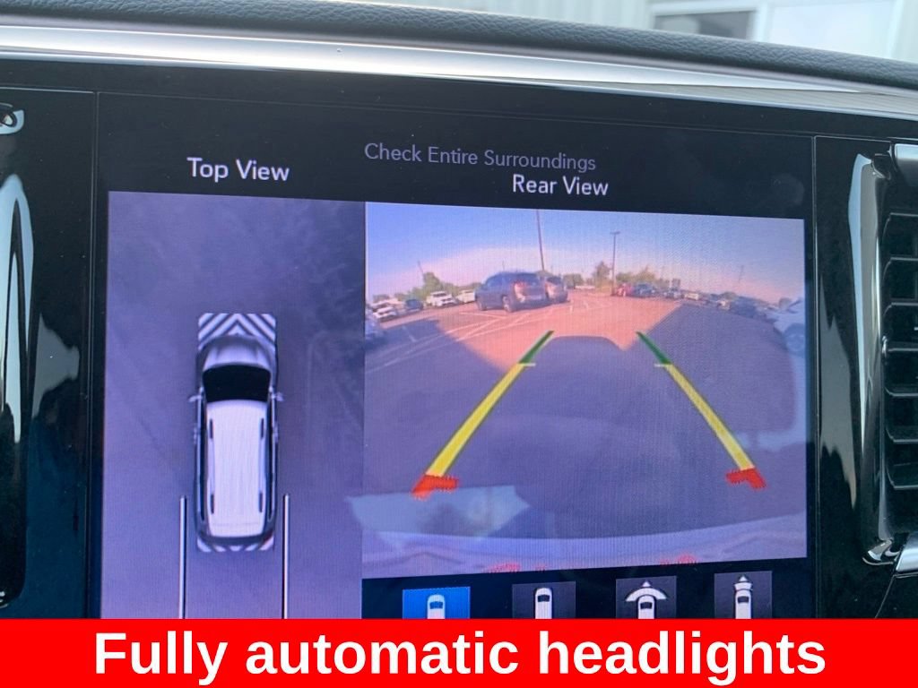 Used 2017 Chrysler Pacifica Touring-L Plus FWD image 18