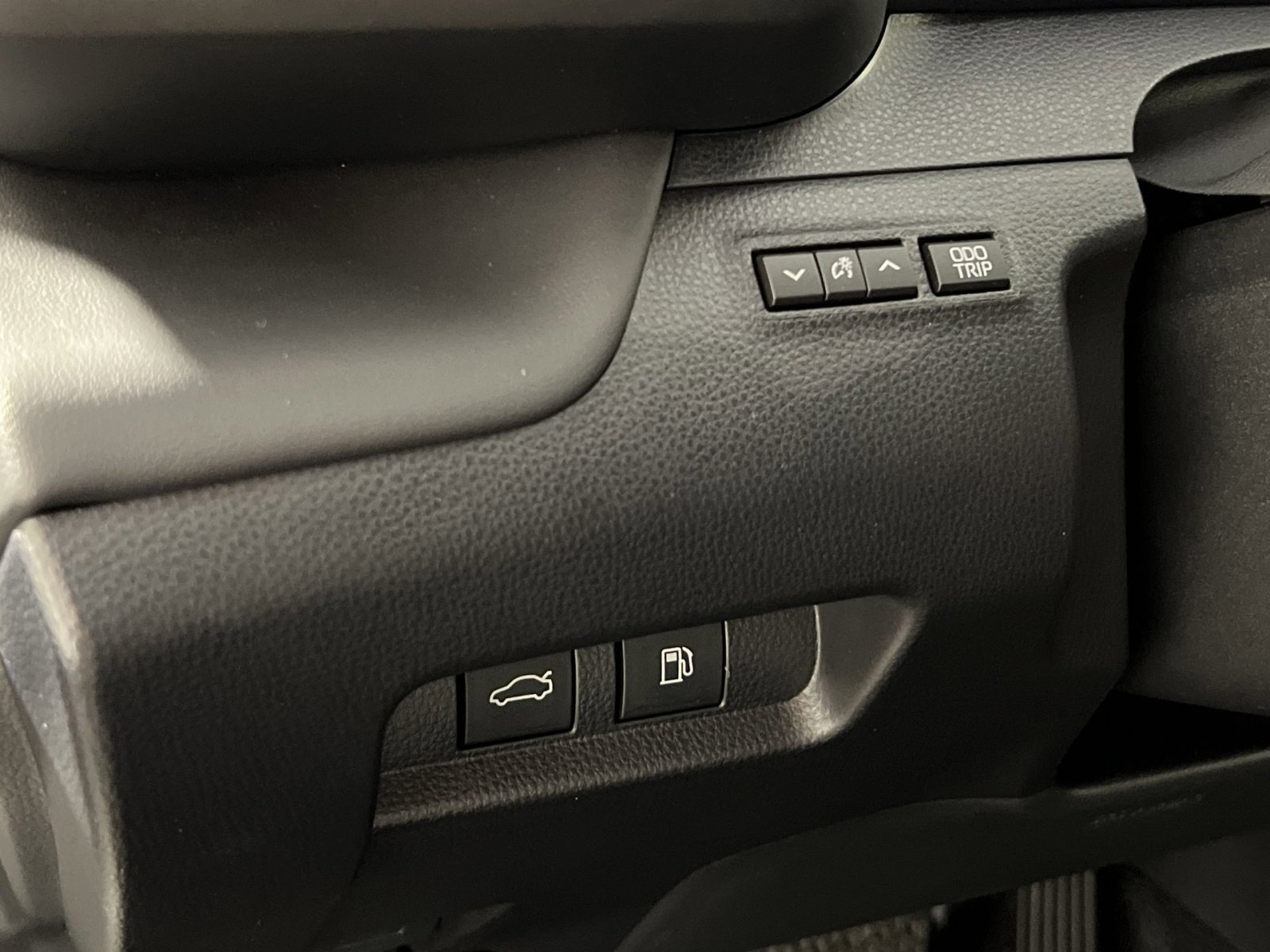 Used 2026 Toyota Crown Platinum image 32