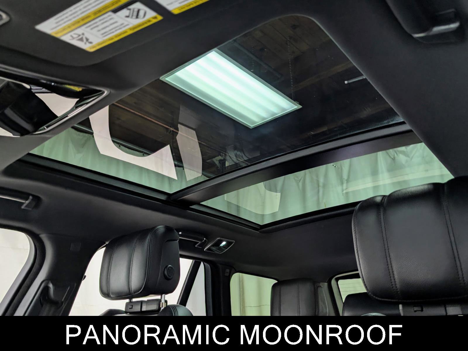 Used 2019 Land Rover Range Rover AWD/4WD image 15
