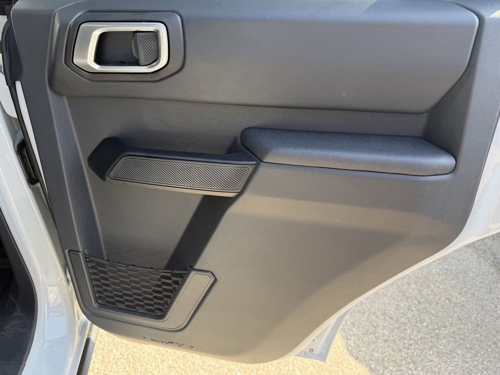 New 2026 Ford Bronco Outer Banks w/ Sasquatch Package AWD/4WD image 9
