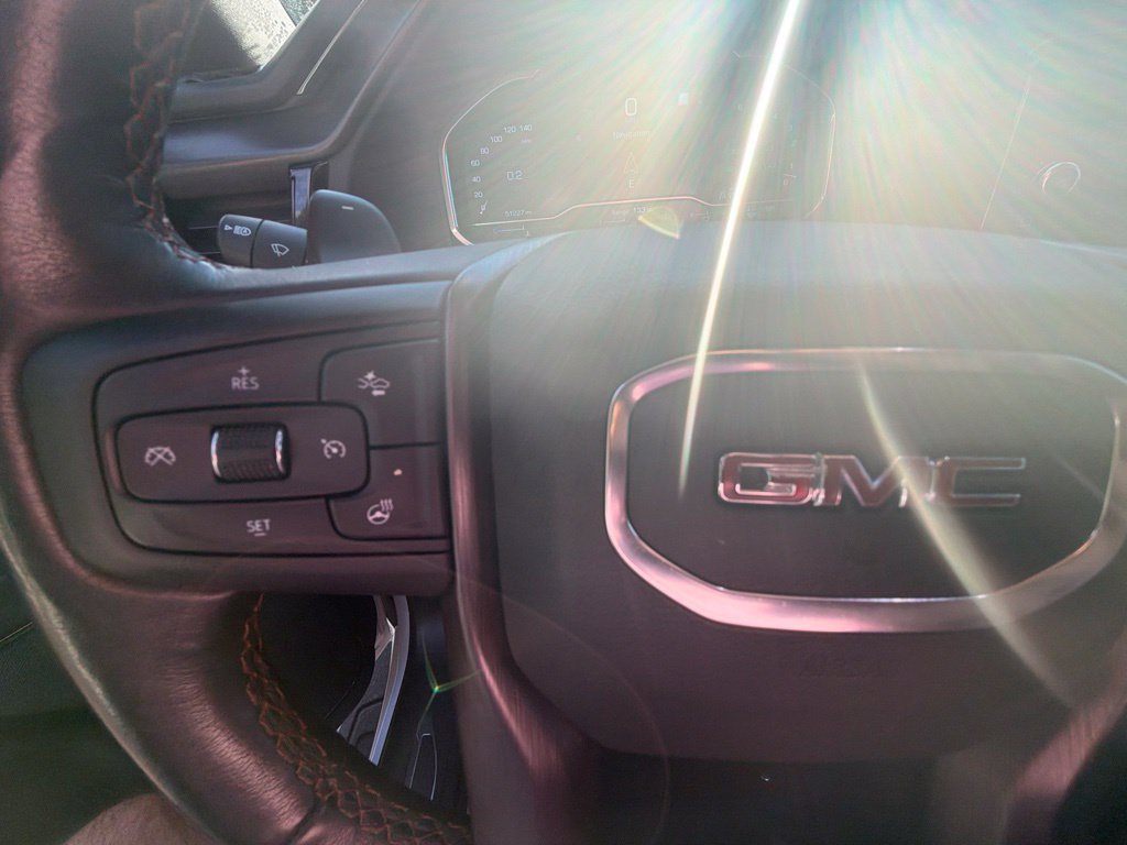 Used 2022 GMC Sierra 1500 AT4 w/ AT4 Premium Package AWD/4WD image 16