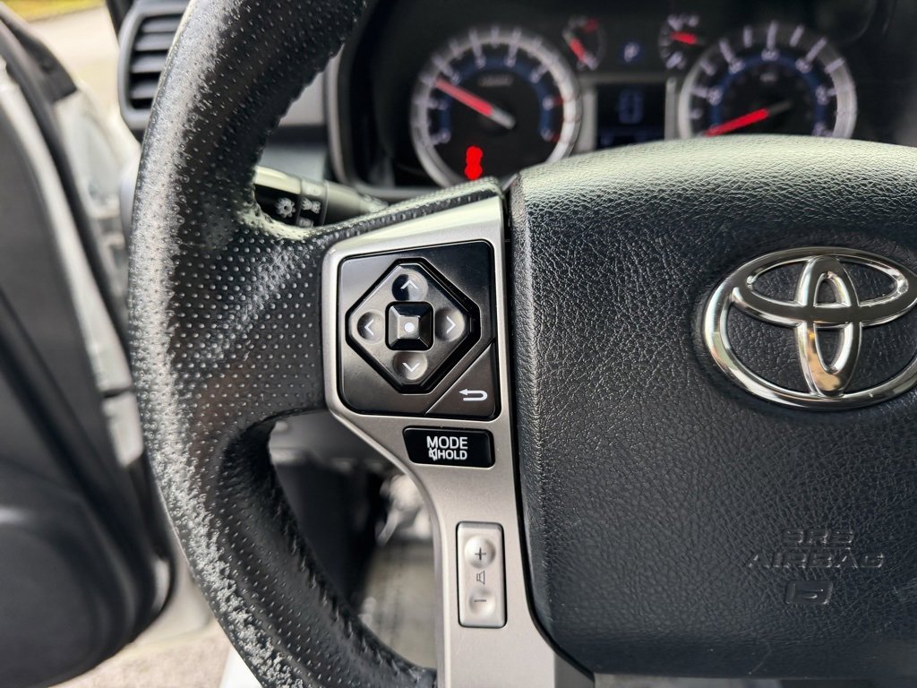 Used 2017 Toyota 4Runner SR5 image 18
