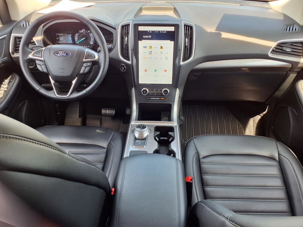 Used 2023 Ford Edge SEL w/ Convenience Package image 9