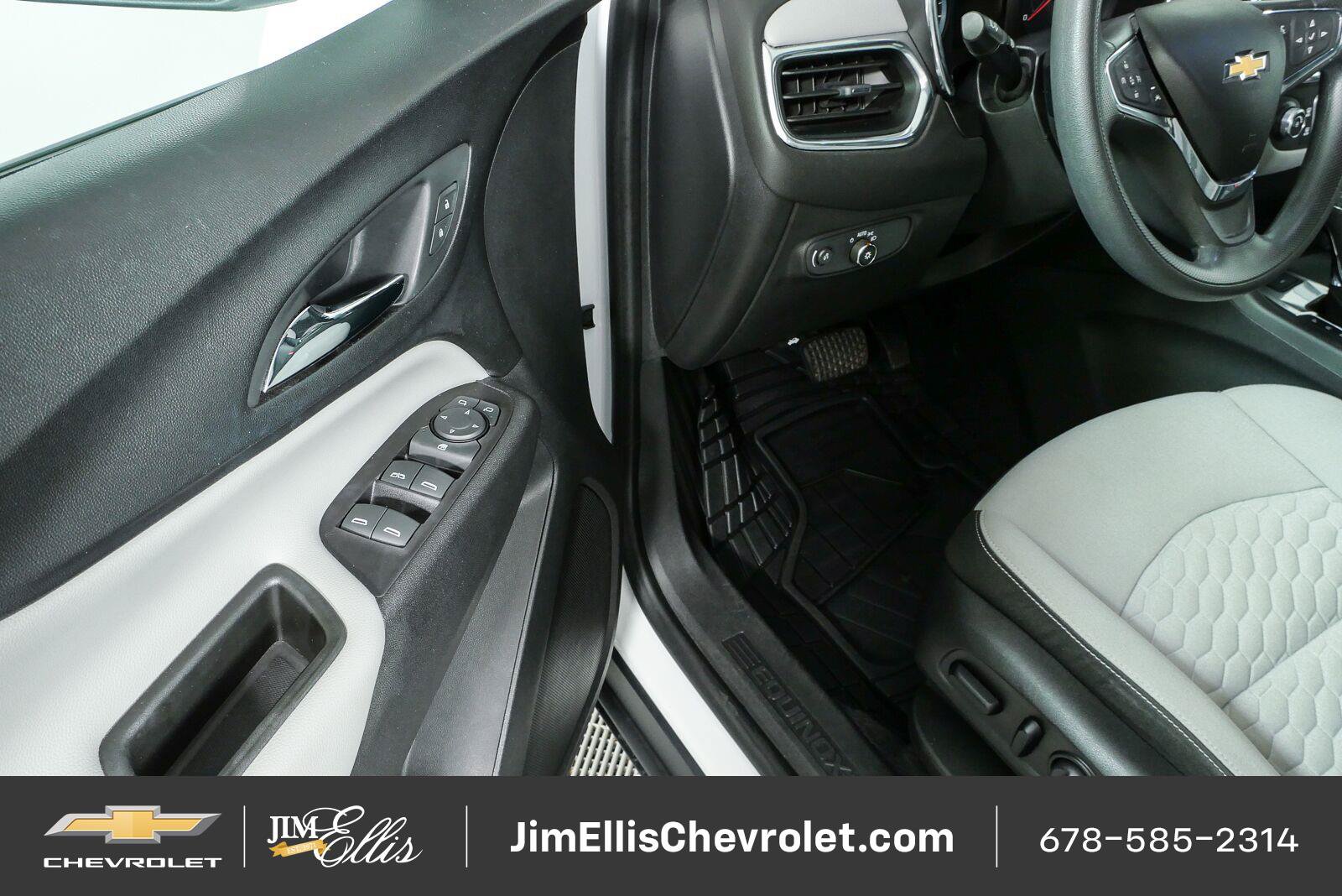 Used 2020 Chevrolet Equinox LS w/ LS Convenience Package AWD/4WD image 8