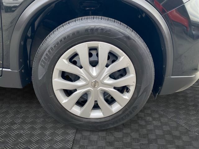 Used 2019 Nissan Rogue S image 33