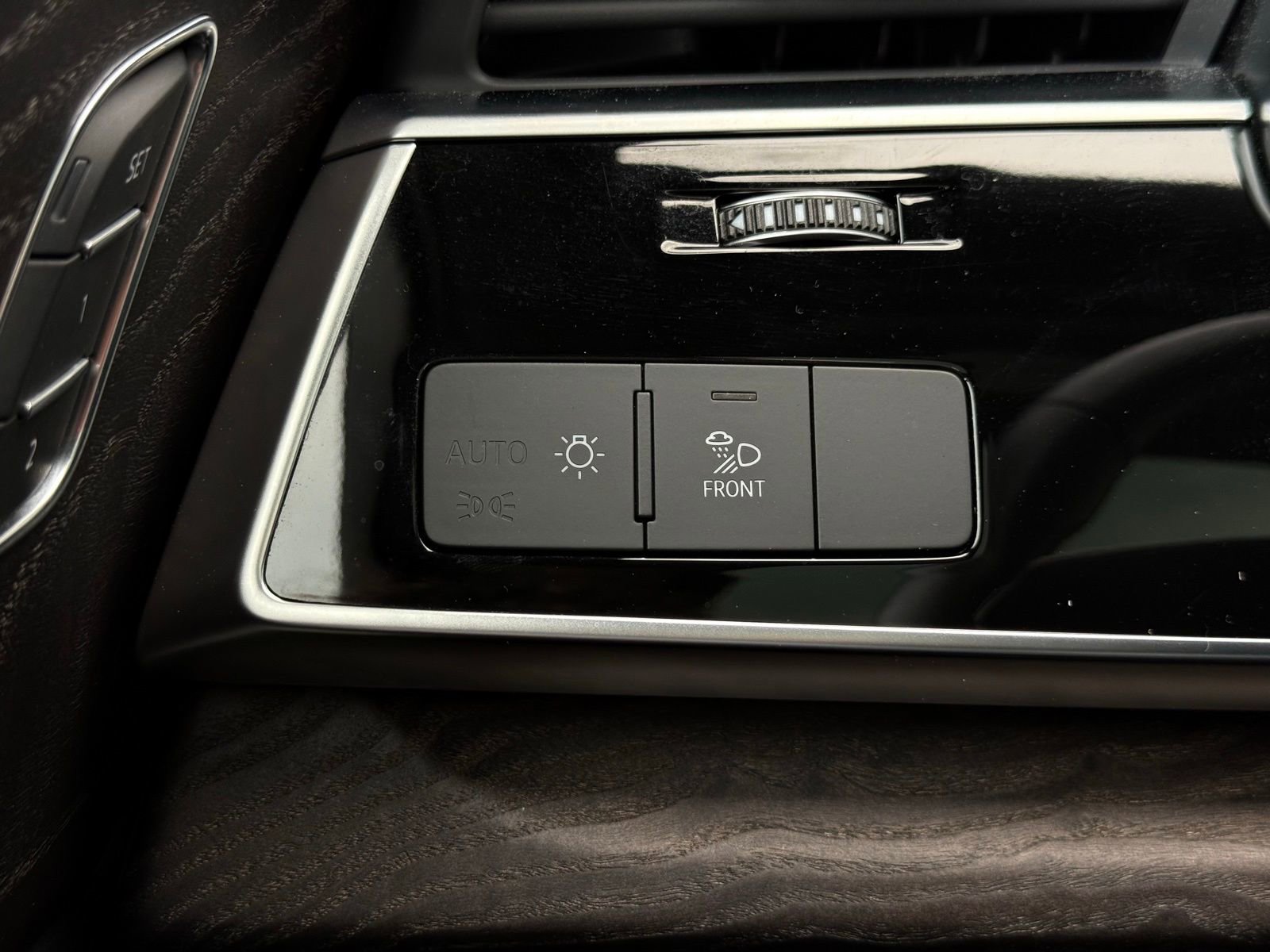 Used 2021 Audi Q7 3.0T Premium Plus image 37