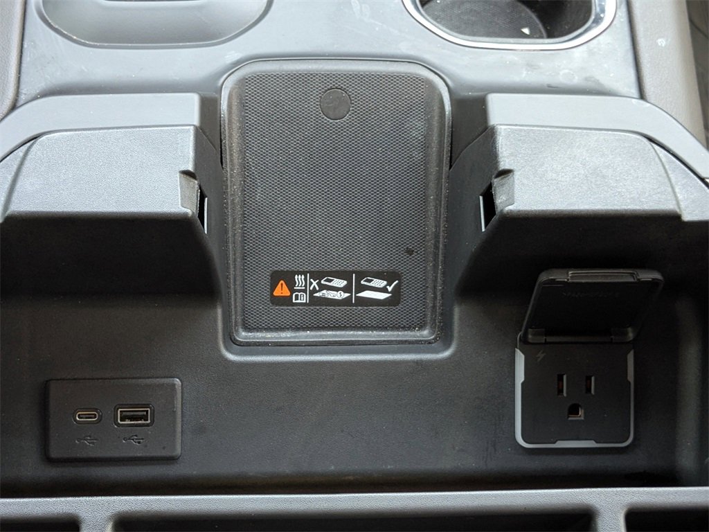 Certified 2024 GMC Sierra 2500 Denali w/ Denali Reserve Package image 32