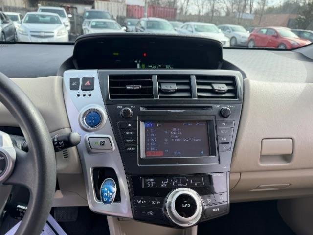 Used 2012 Toyota Prius V Two image 23