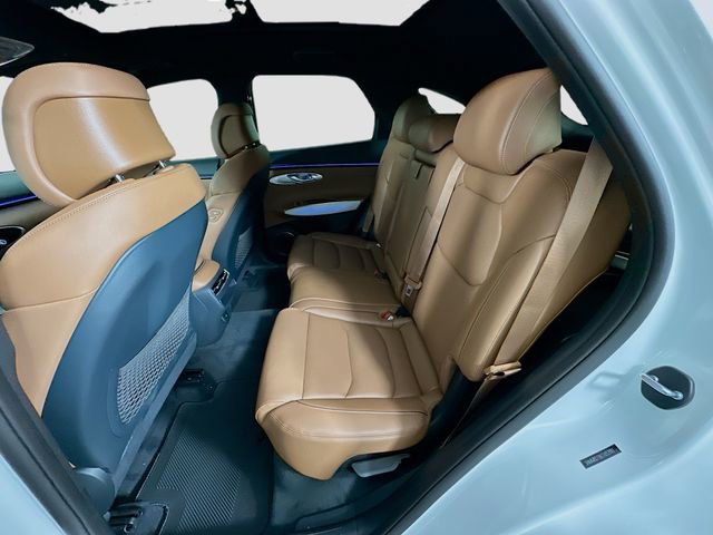 New 2026 Genesis GV70 2.5T Advanced image 17