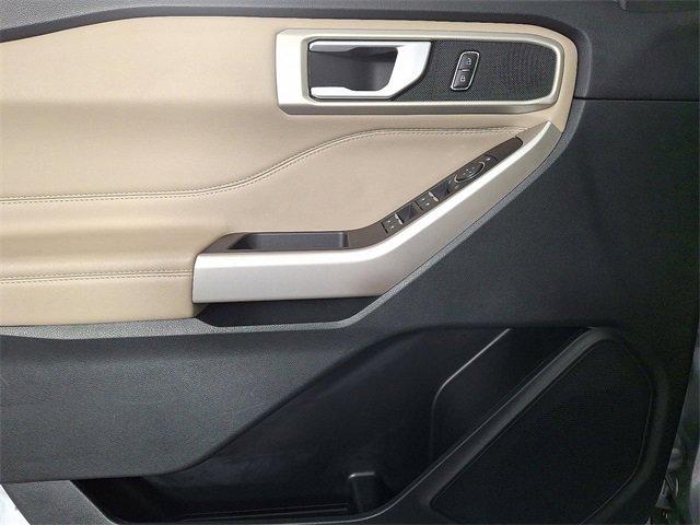 Used 2023 Ford Explorer XLT w/ Equipment Group 202A image 15