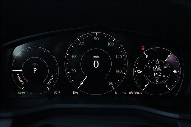 Certified 2025 MAZDA CX-70 Plug-In Hybrid w/ Premium Plus image 3