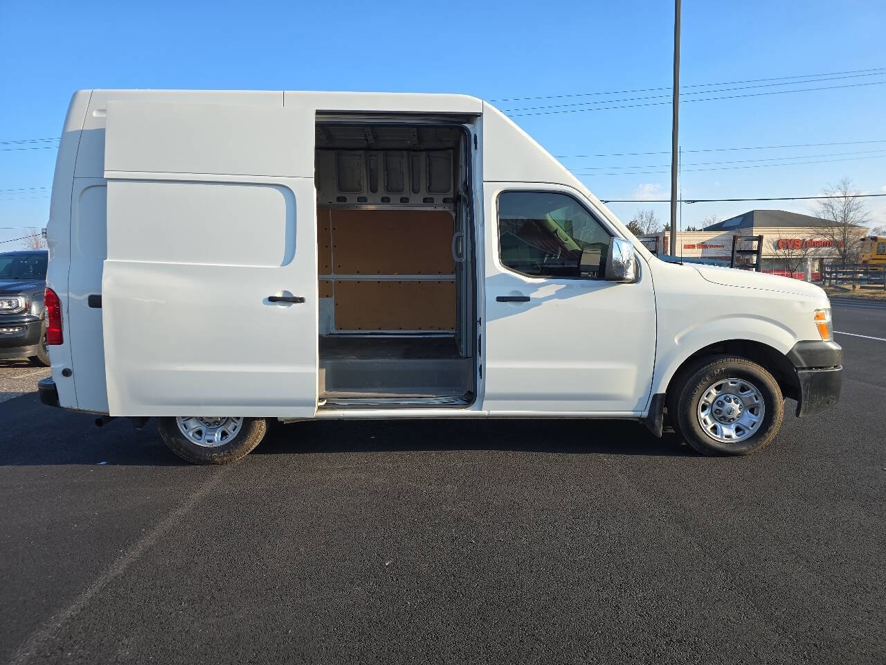 Used 2020 Nissan NV 2500 SV w/ Navigation Package image 42
