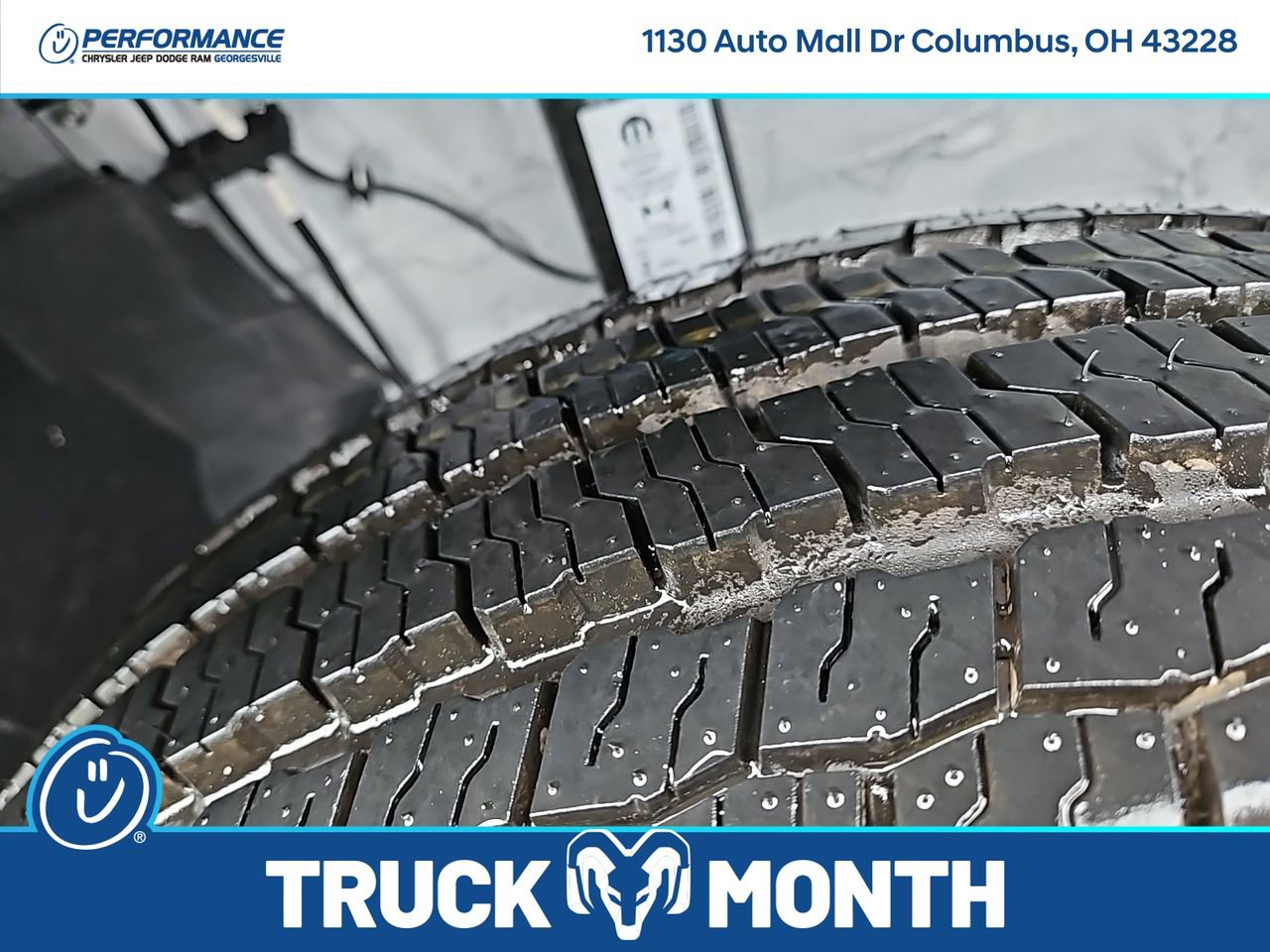 New 2025 RAM ProMaster 2500 w/ Quick Order Package 22G SLT image 9