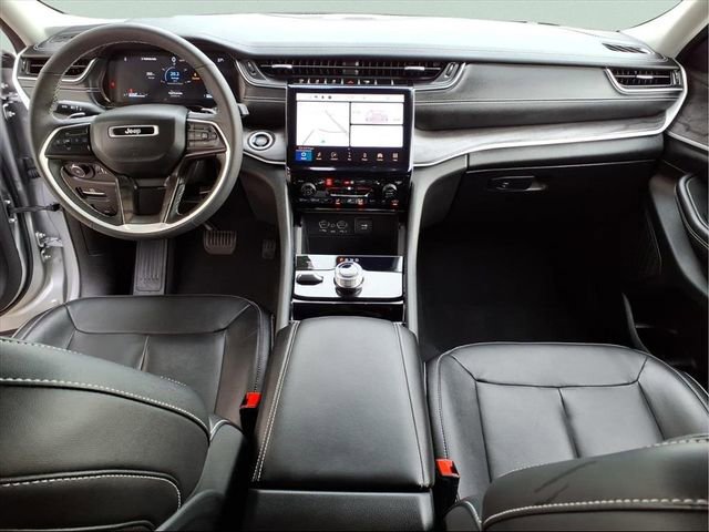 Used 2023 Jeep Grand Cherokee Limited AWD/4WD image 23