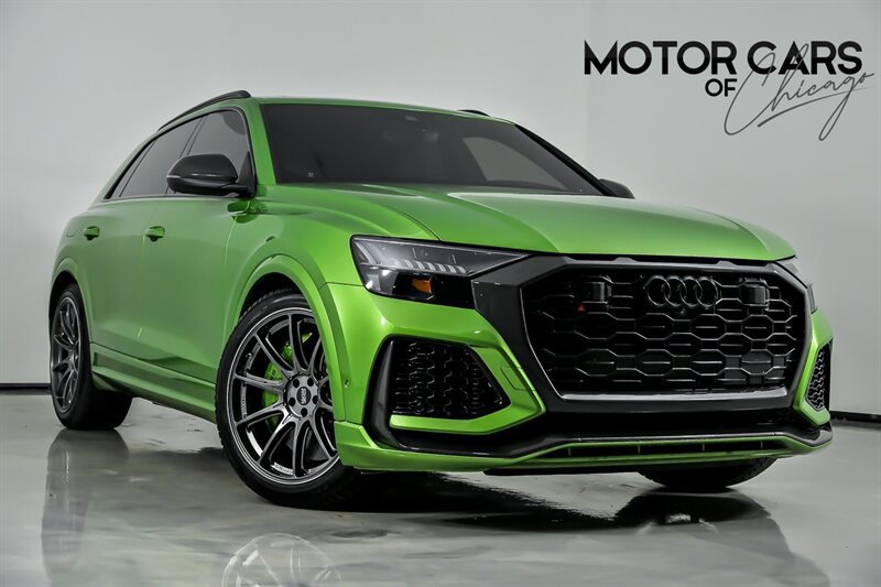 Used 2022 Audi RS Q8 AWD/4WD video 1