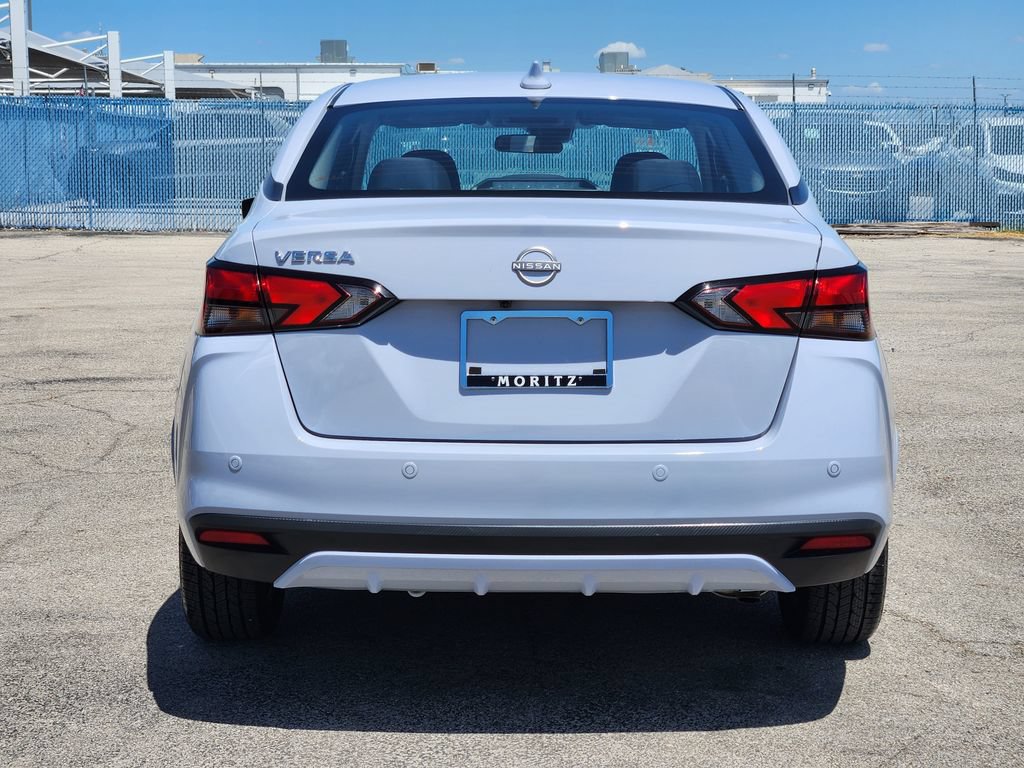 Used 2025 Nissan Versa SV FWD image 6