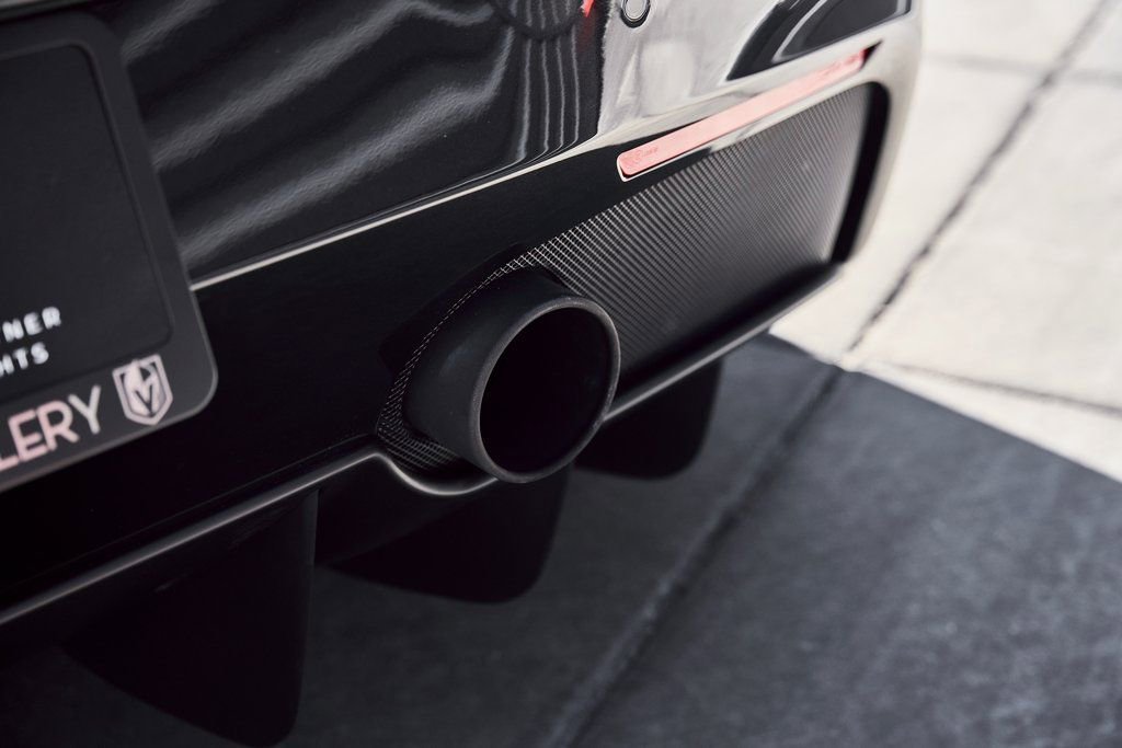 Used 2018 Ferrari 488 Spider image 14