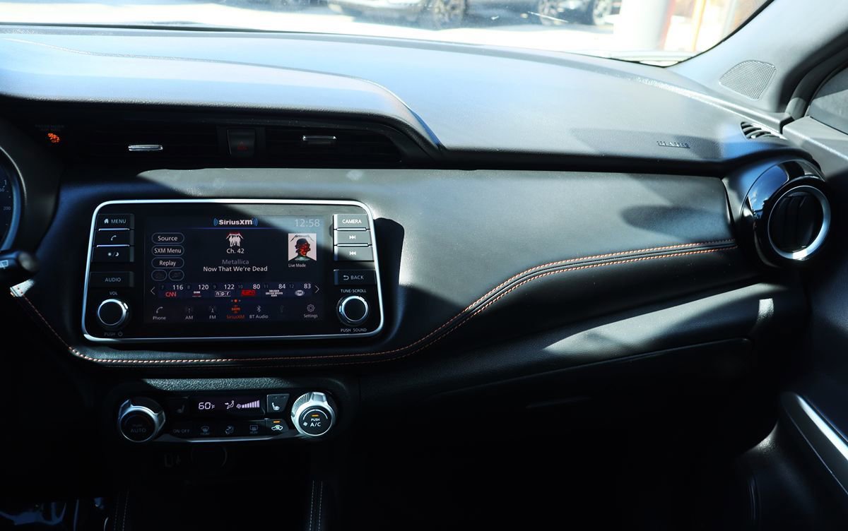 Used 2020 Nissan Kicks SR w/ SR Premium Package FWD image 43