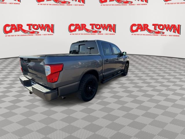 Used 2019 Nissan Titan SV w/ SV Convenience Package image 8