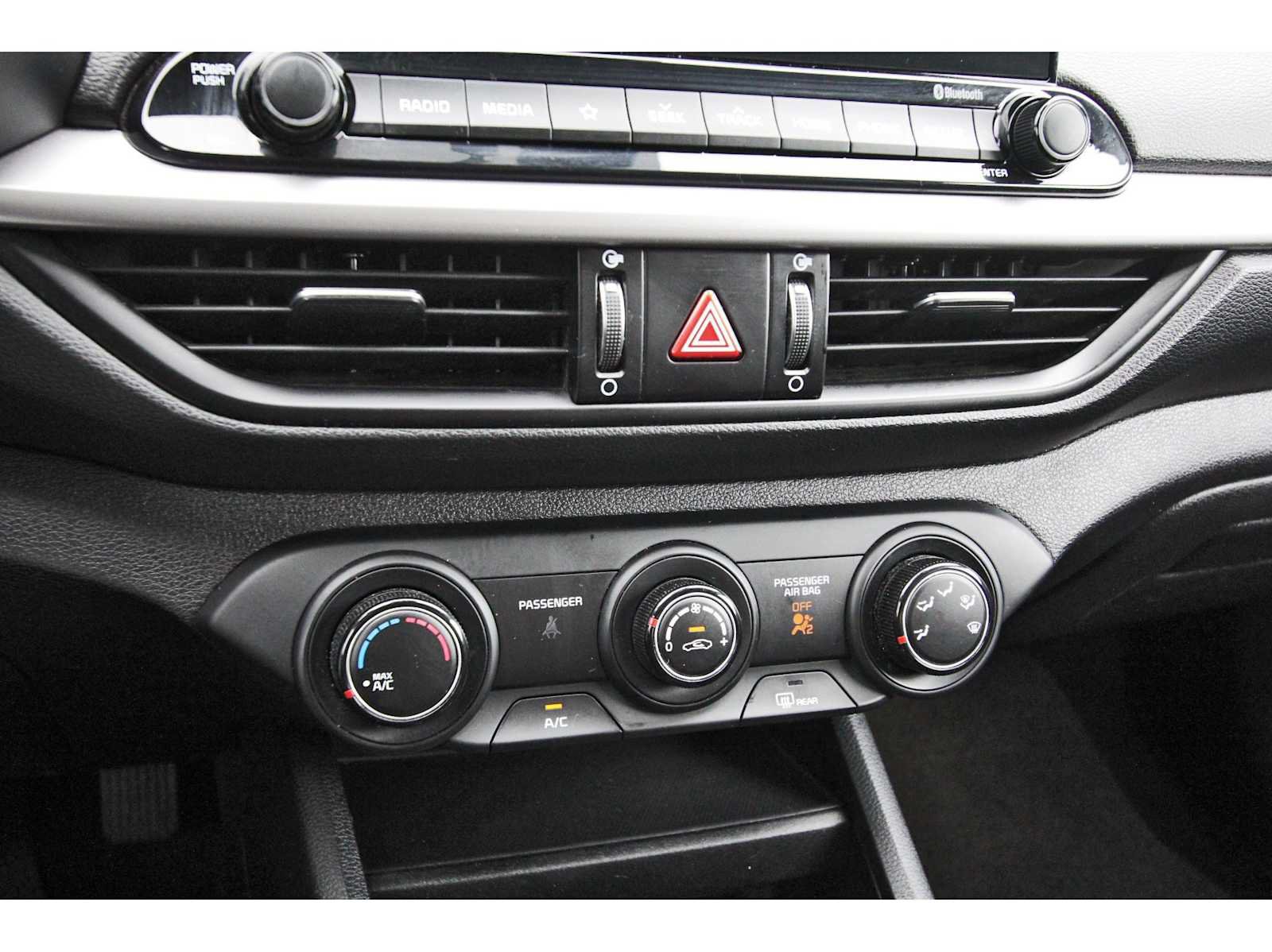 Used 2021 Kia Forte LXS FWD image 24