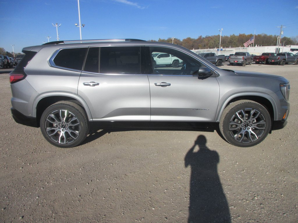 New 2026 GMC Acadia Denali Ultimate image 3