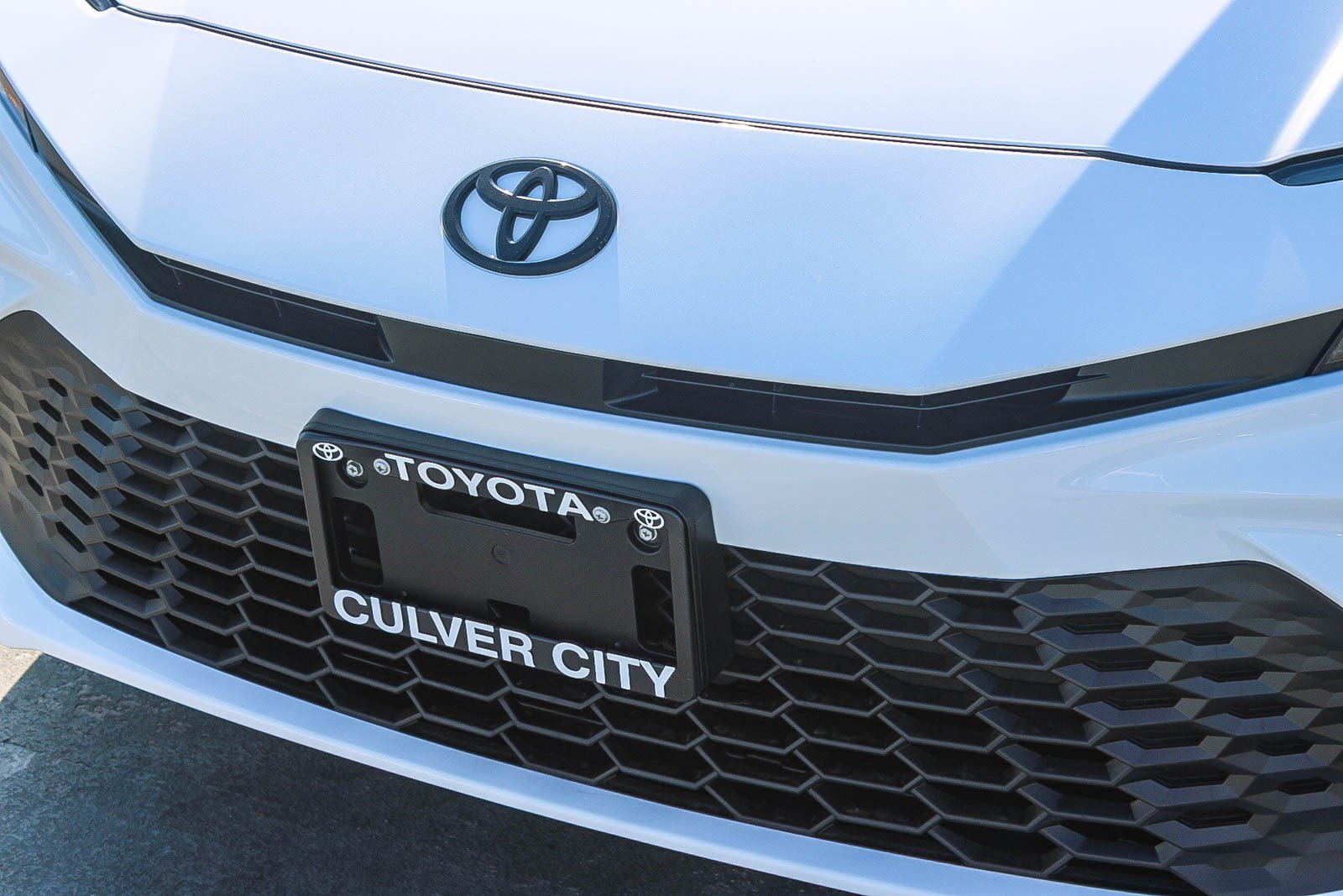 New 2026 Toyota Camry SE FWD image 6