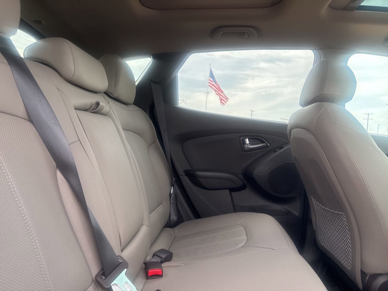 Used 2015 Hyundai Tucson Limited w/ Option Group 03 FWD image 27