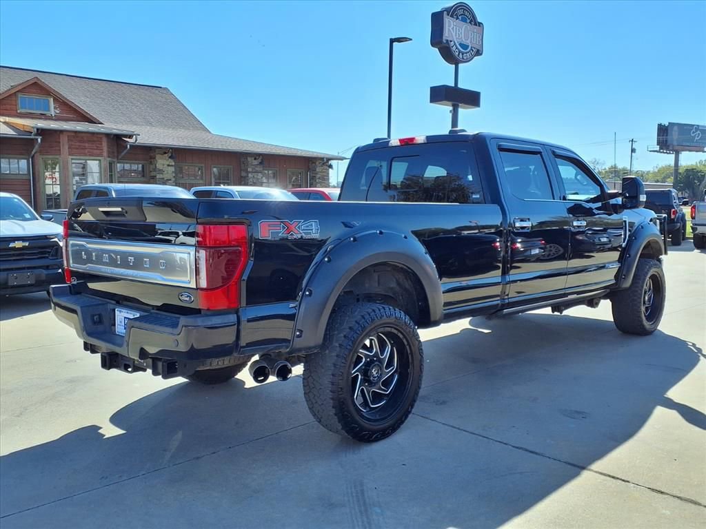 Used 2022 Ford F350 Limited image 2
