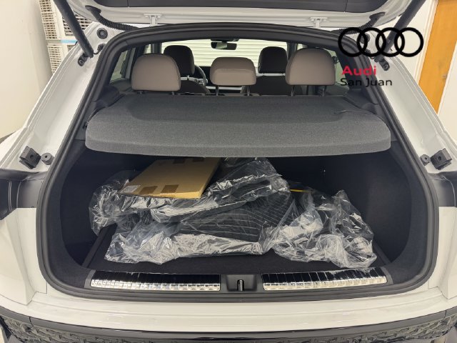 New 2026 Audi Q3 quattro 2.0T AWD/4WD image 14