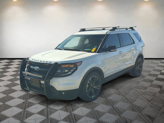 Used 2015 Ford Explorer Sport w/ Equipment Group 401A AWD/4WD image 2