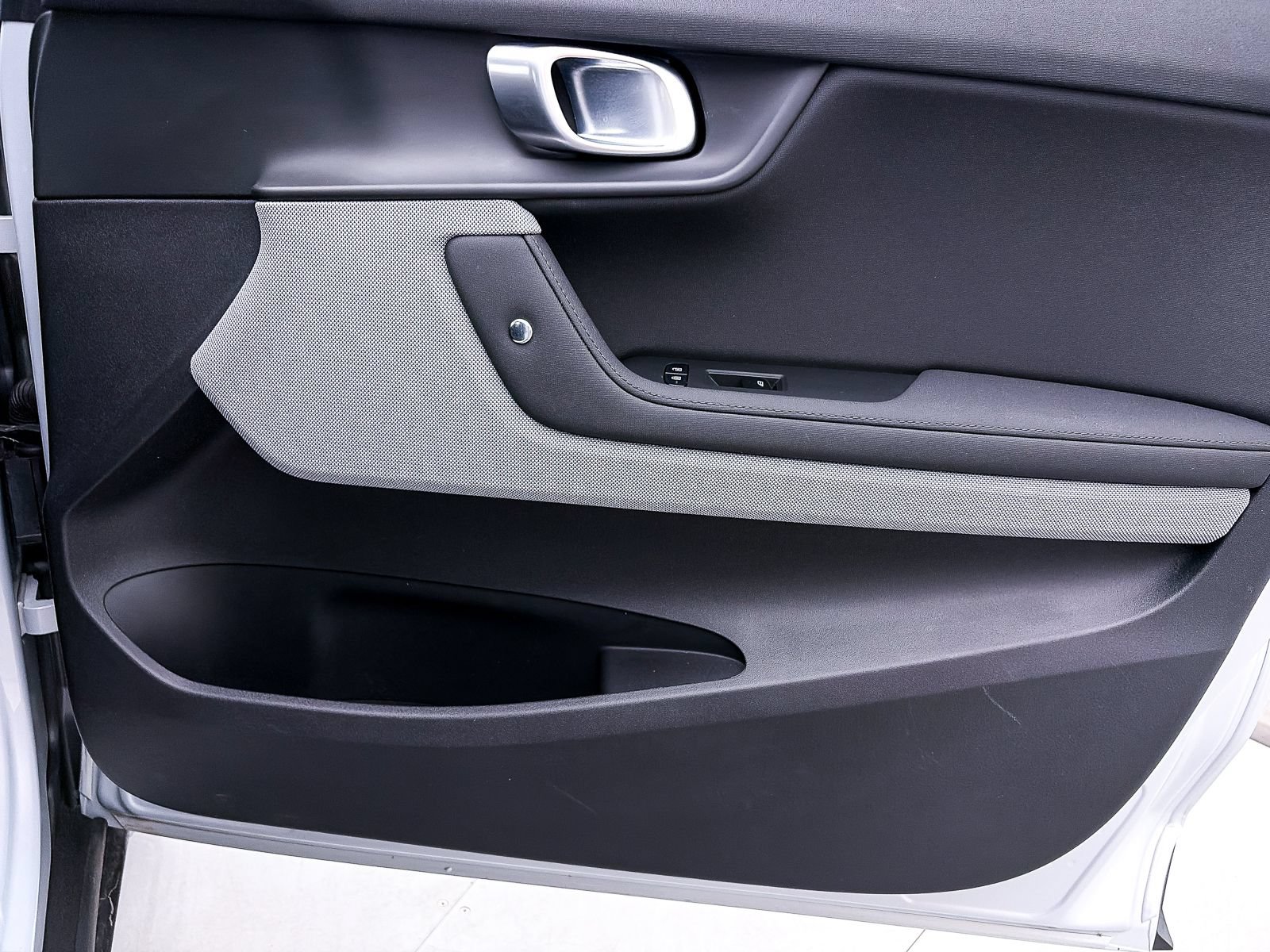 Used 2024 Polestar Polestar 2 AWD/4WD image 32