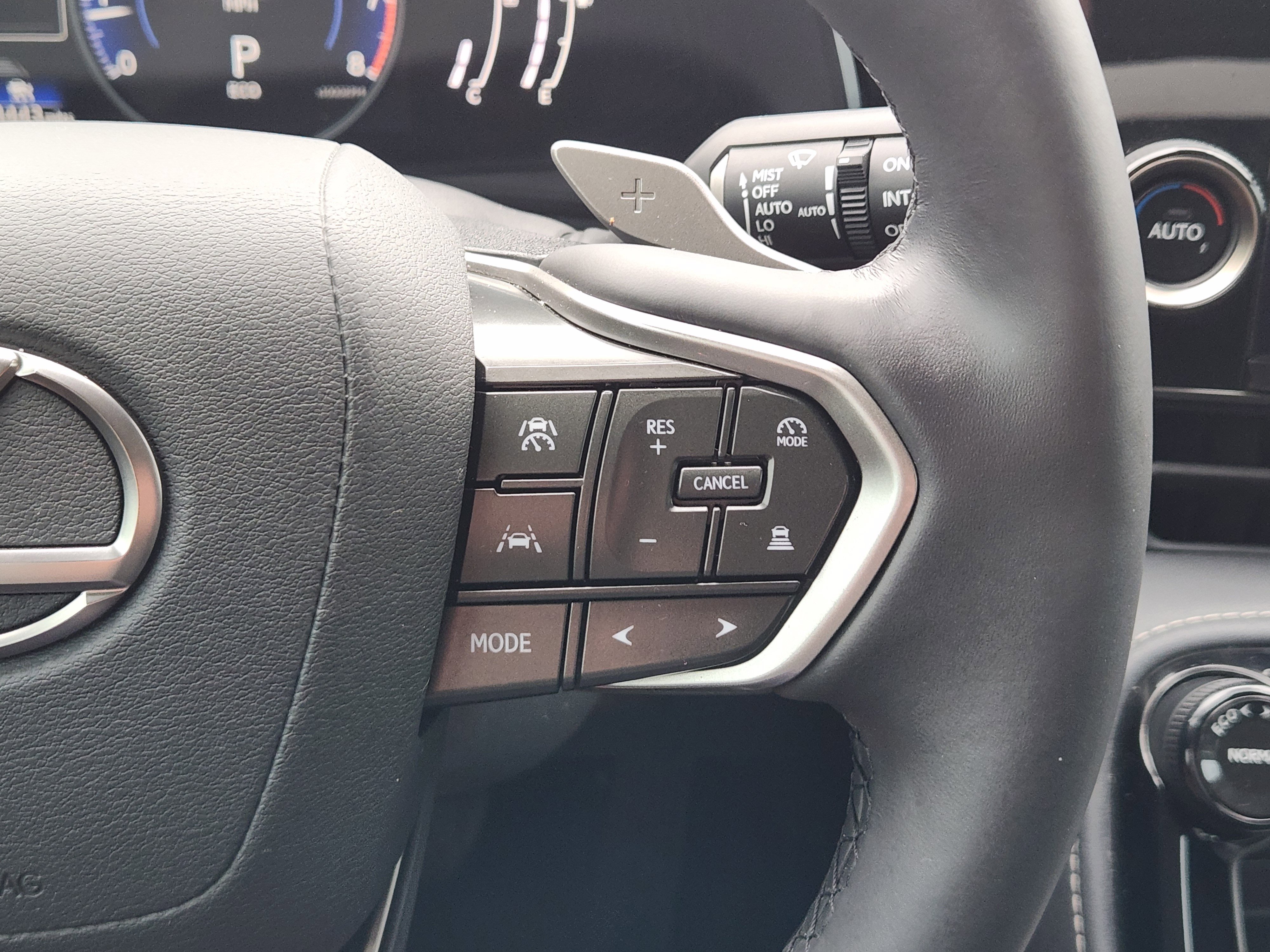 Used 2024 Lexus NX 250 FWD w/ Towing Package (2000 Lbs) image 39