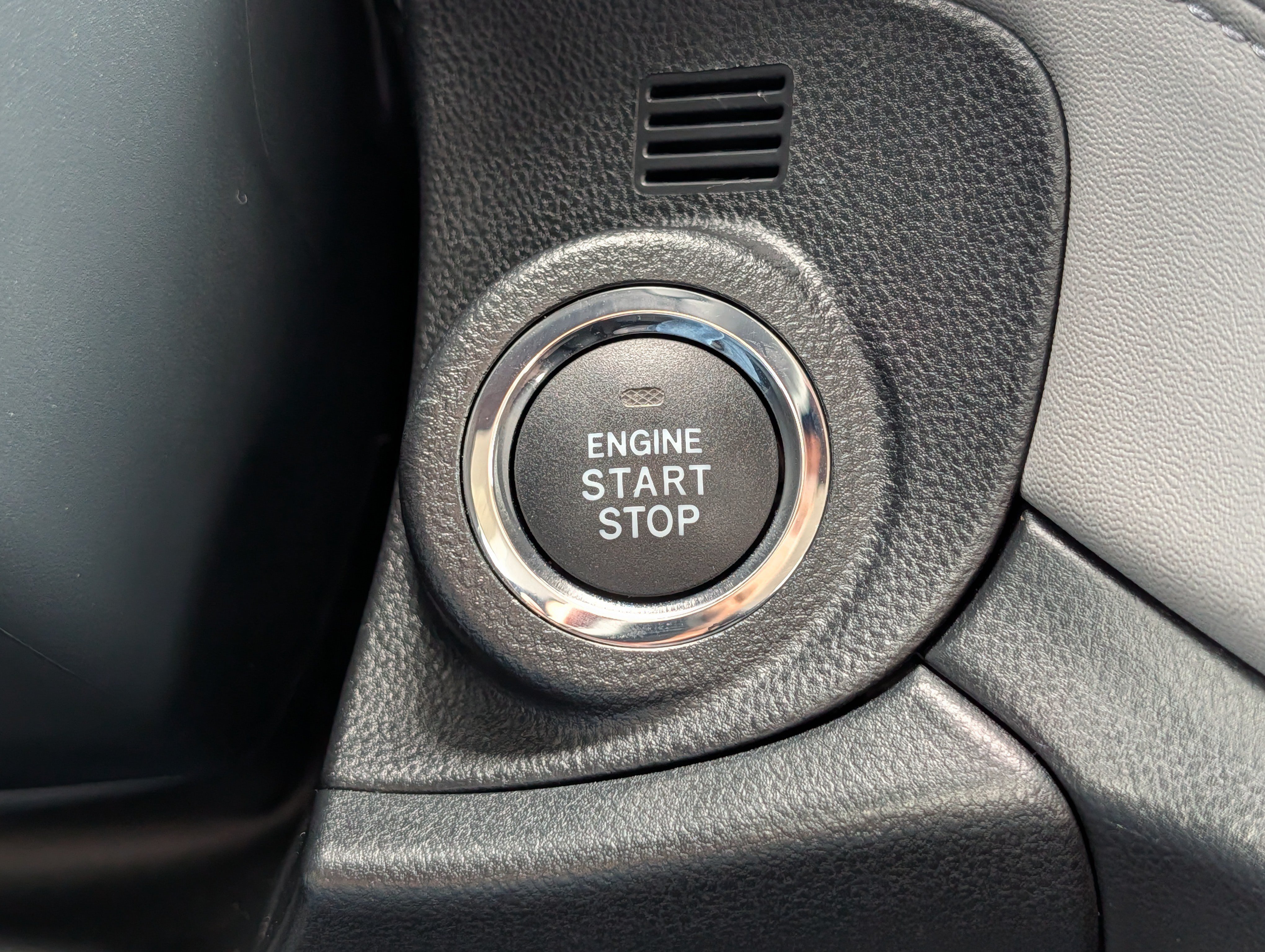 Certified 2025 Subaru Legacy Premium AWD/4WD image 29