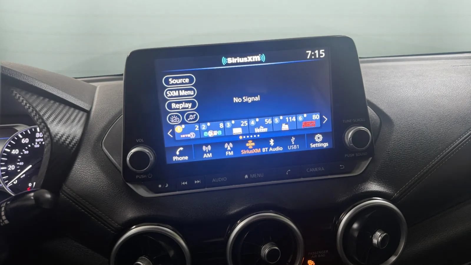 Used 2022 Nissan Sentra SV FWD image 13