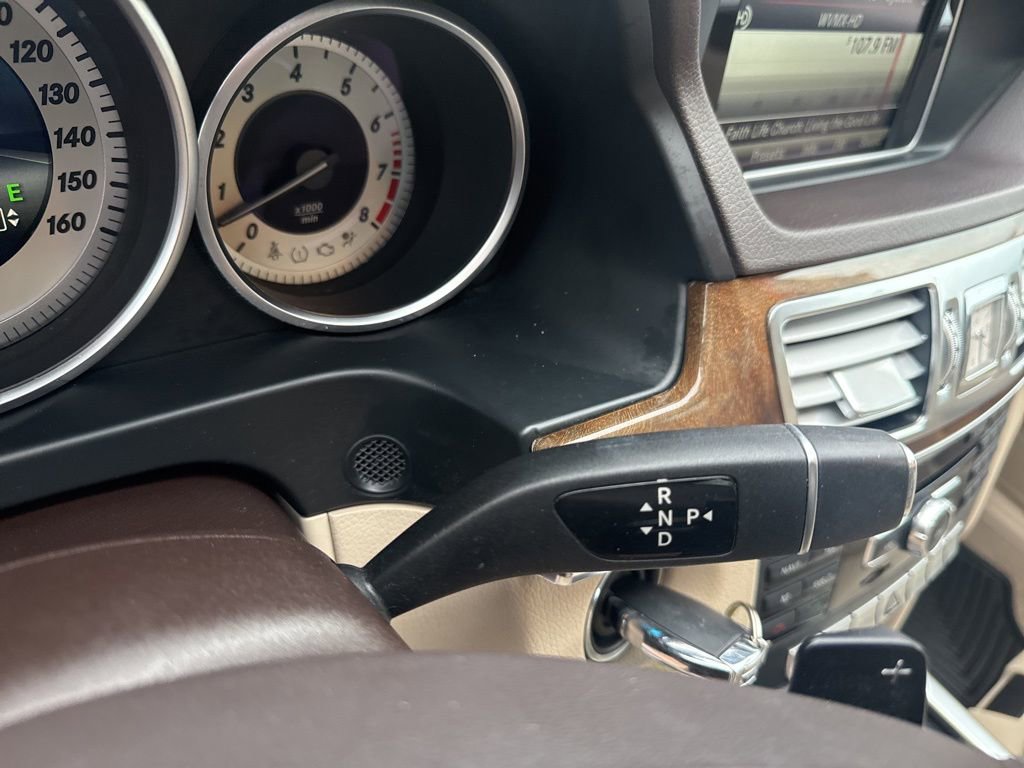 Used 2015 Mercedes-Benz E 350 4MATIC Sedan image 26