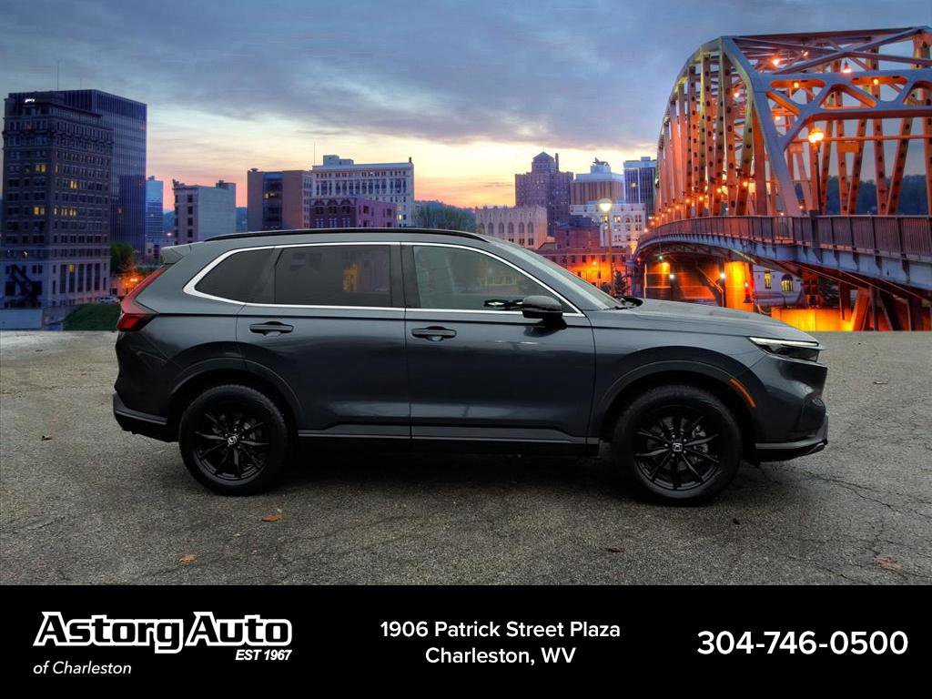 Used 2023 Honda CR-V Sport image 2