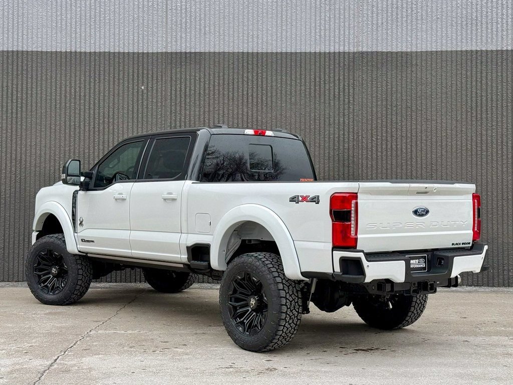 New 2026 Ford F350 Lariat AWD/4WD image 3
