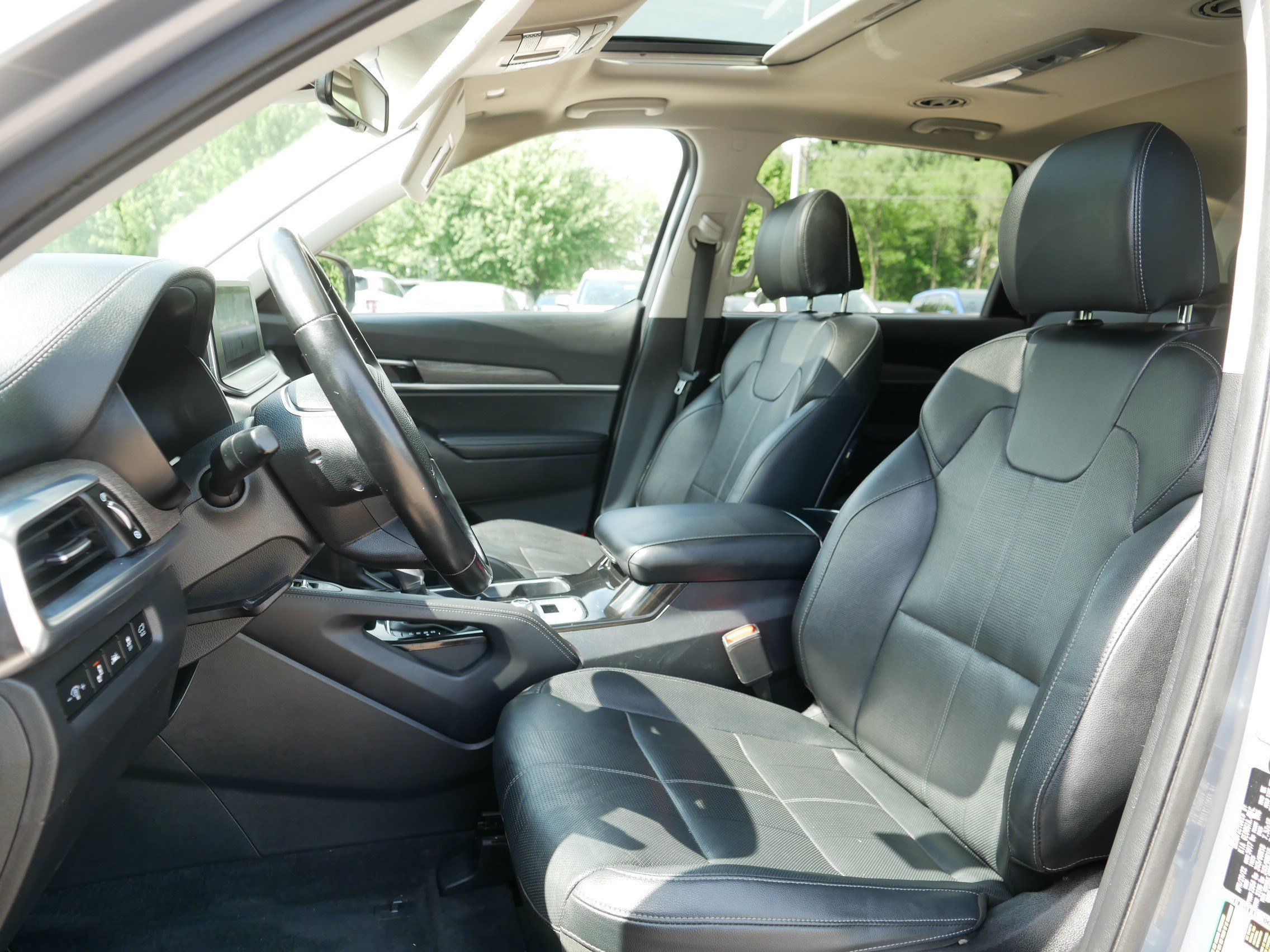 Used 2022 Kia Telluride EX AWD/4WD image 34