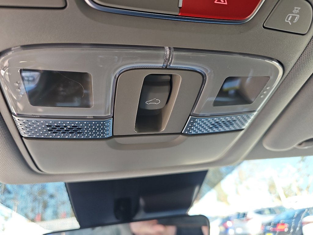 New 2025 Kia Telluride S image 19