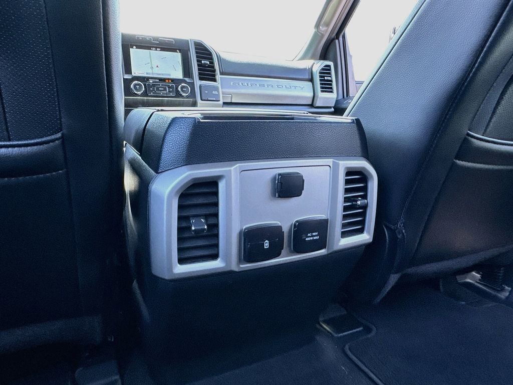 Used 2019 Ford F350 Lariat w/ Lariat Ultimate Package AWD/4WD image 12