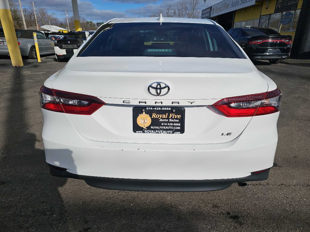 Used 2021 Toyota Camry LE FWD image 20