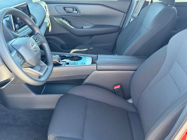 Used 2026 Nissan Rogue S image 10