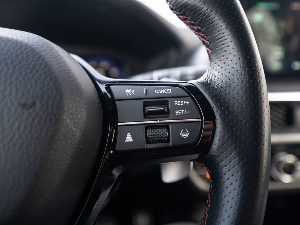 Certified 2025 Acura ADX A-Spec image 23