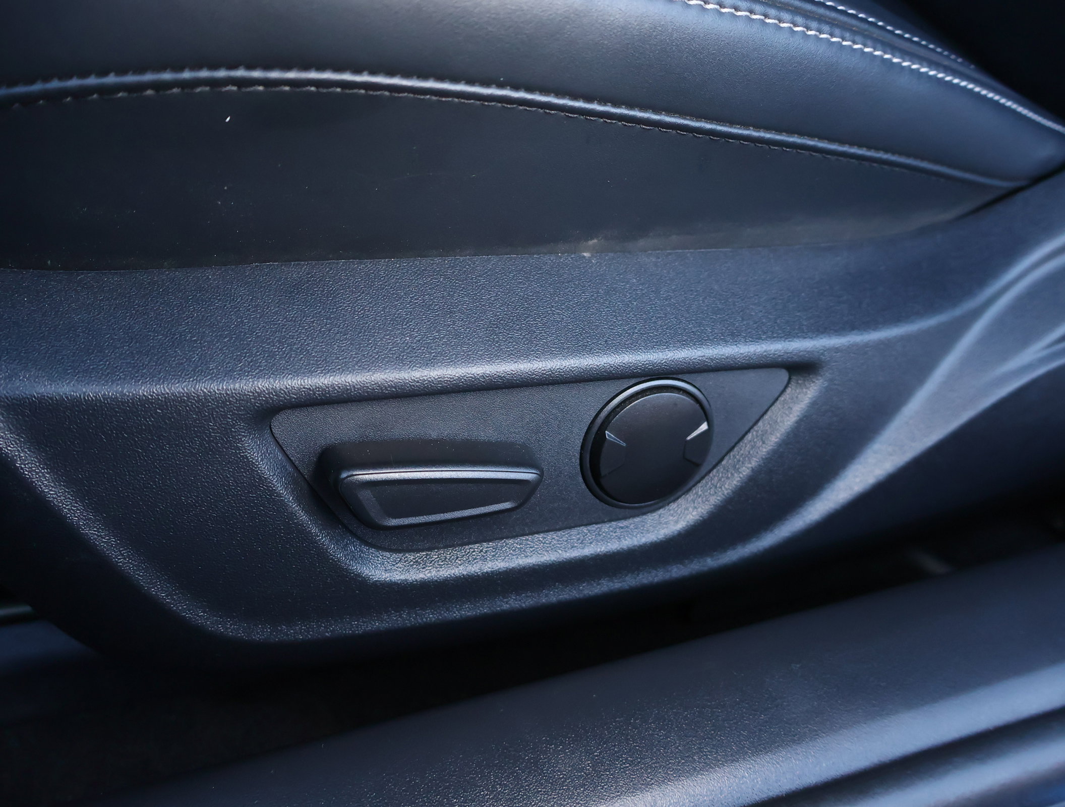 Used 2024 Ford Mustang GT Premium image 10