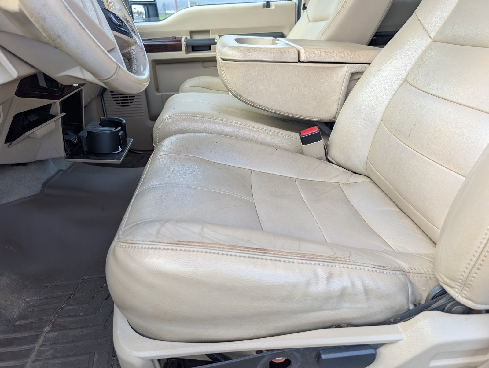 Used 2008 Ford F350 Lariat image 6