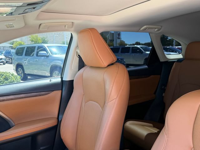 Used 2022 Lexus RX 350L FWD w/ Premium Package image 14