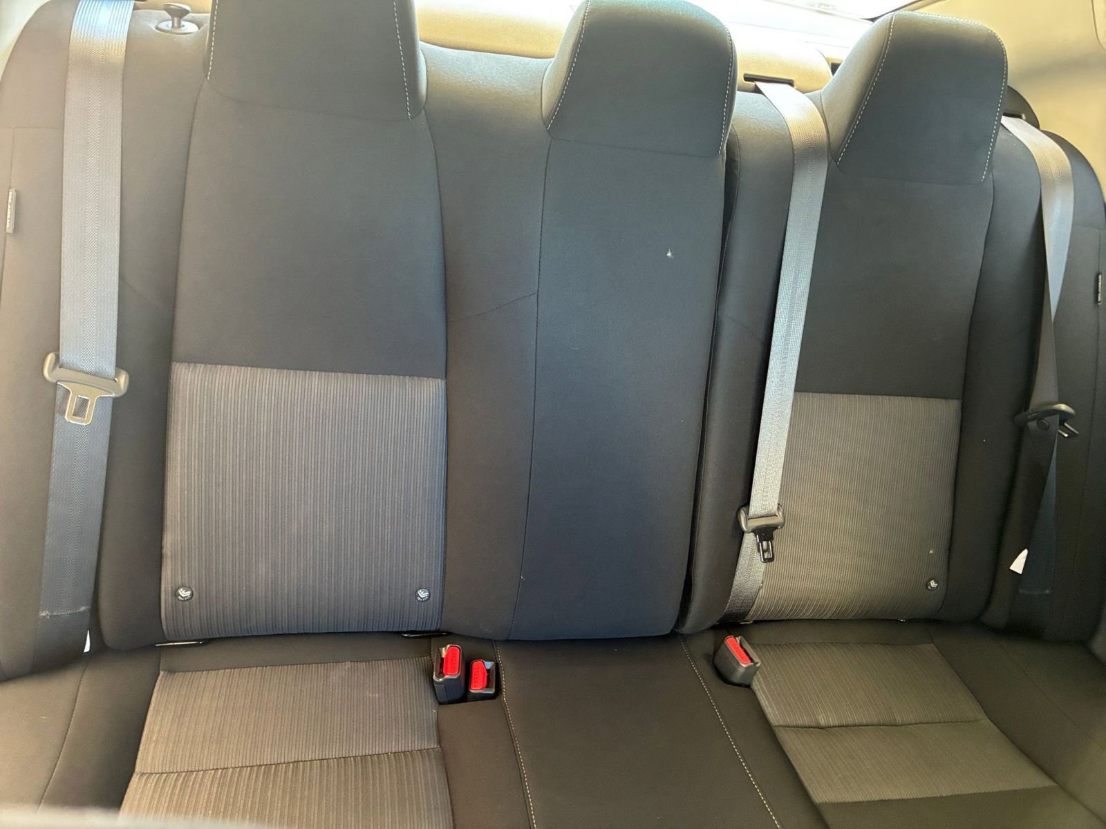 Used 2025 Nissan Sentra SV image 37