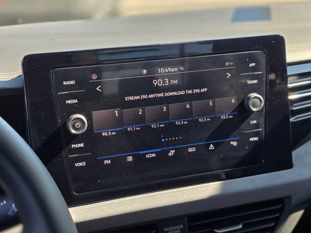 Used 2025 Volkswagen Jetta SE image 29